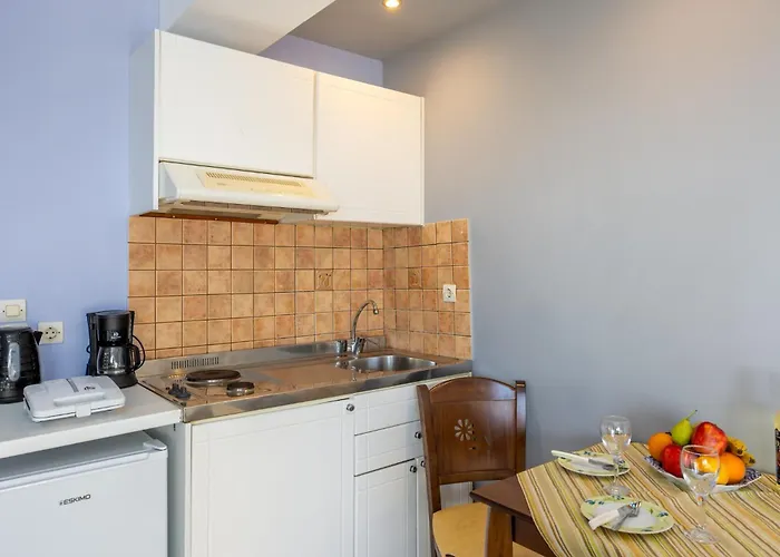 Ionian Balcony Chavdata