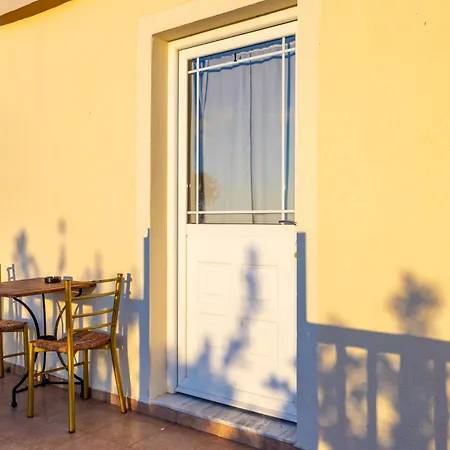 Ionian Balcony Hotel apartamentowy