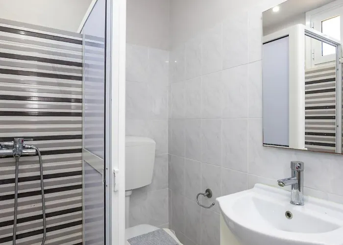 Ionian Balcony Chavdata